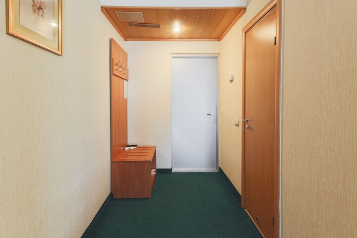Room 12 of 88