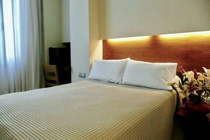 Room 7 of 57