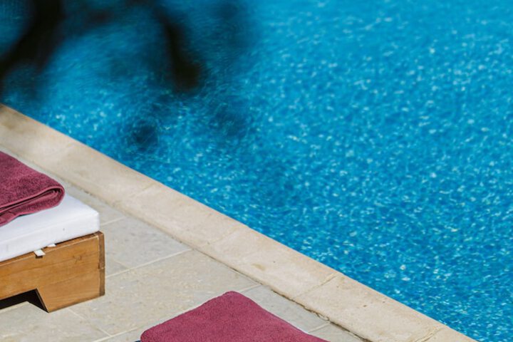 Pool 40 of 76