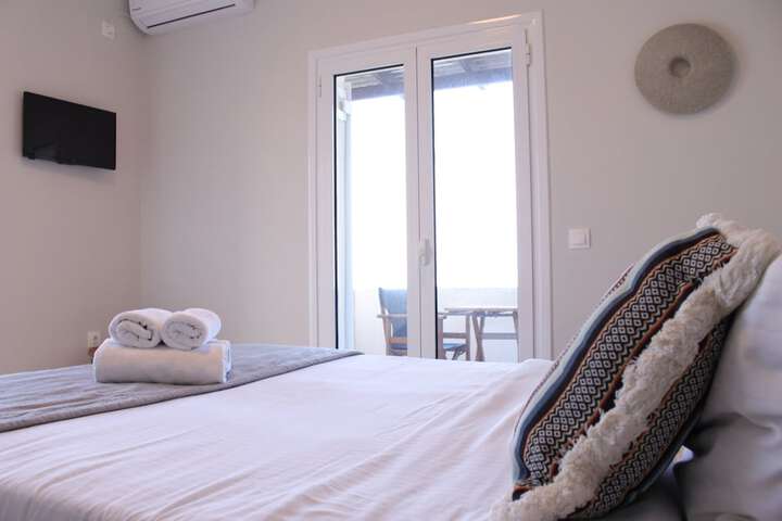 Room 12 of 43