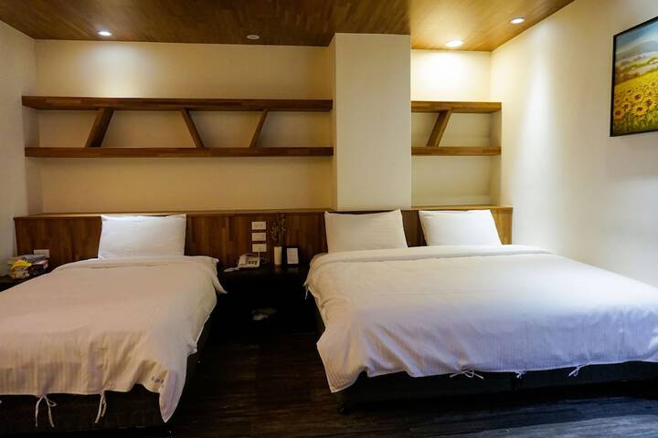 Room 17 of 53