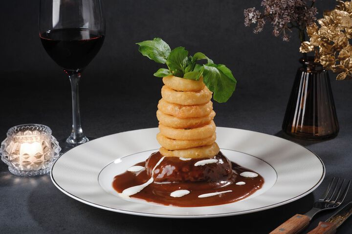 Dining 218 of 299