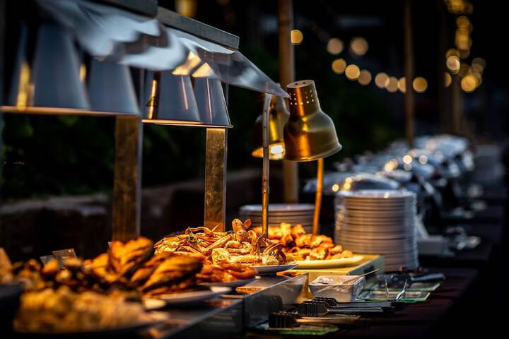 Dining 98 of 149