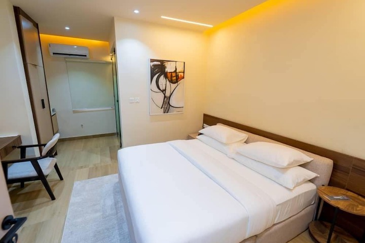 Room 25 of 45