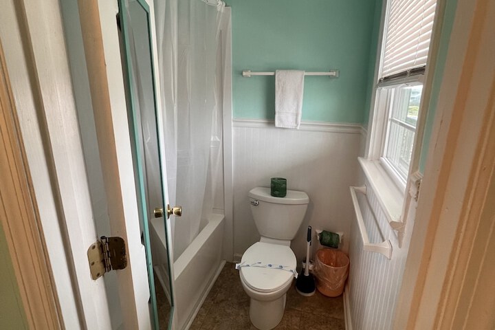 Room 181 of 282