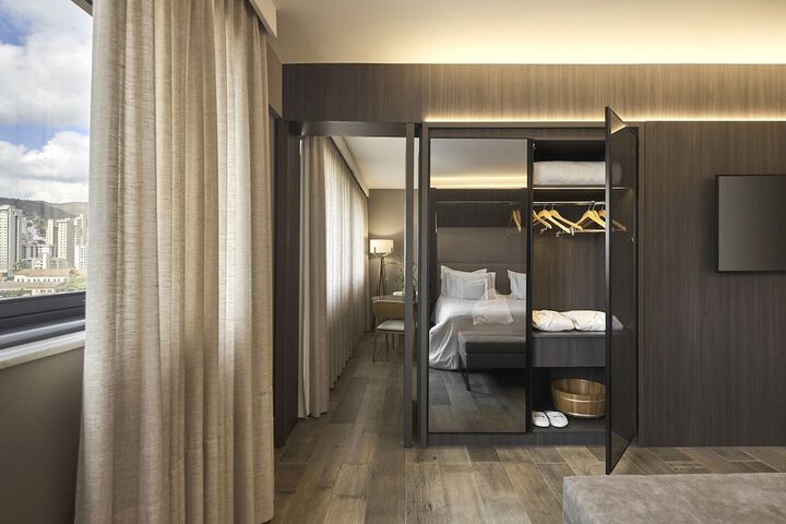 Room 50 of 110