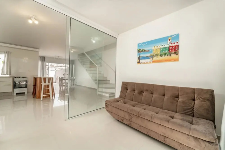 Room 3 of 17