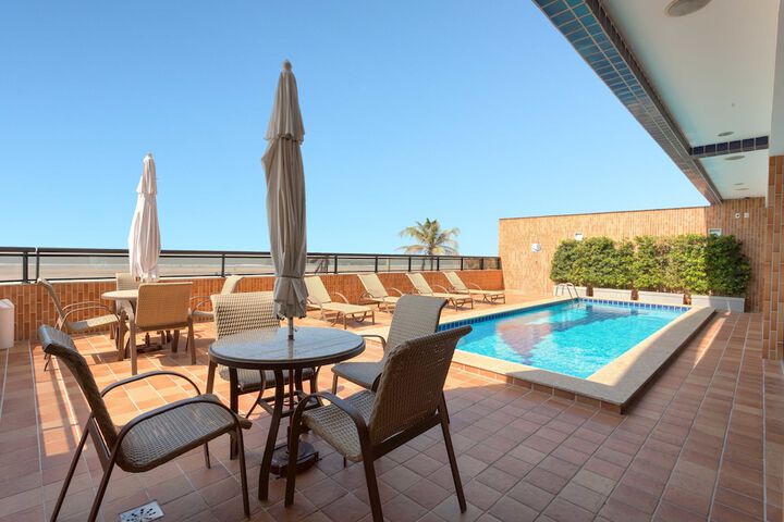 Exterior of PraiaBella Hotel