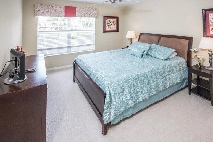 Room 5 of 23