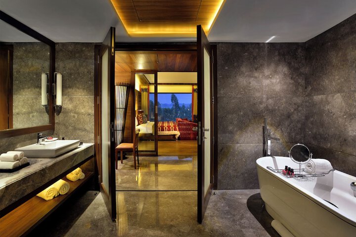 Bath Interior