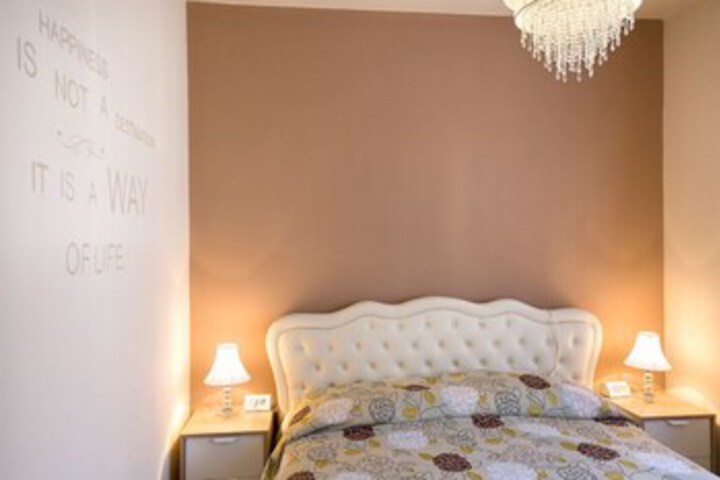 Room 21 of 31