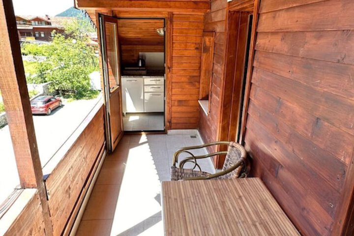 Terrace/Patio 11 of 16