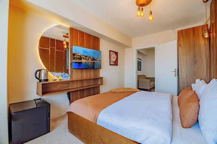 Room 20 of 27