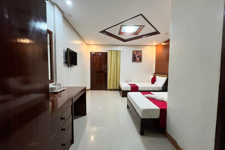 Room 26 of 69
