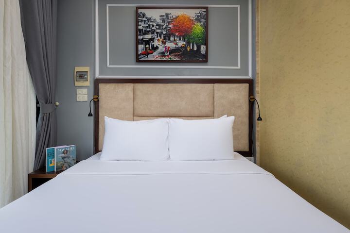 Room 9 of 54