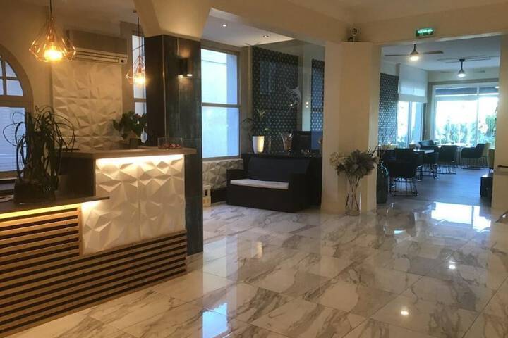 Hotel 2 of 53
