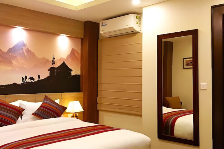 Room 37 of 121