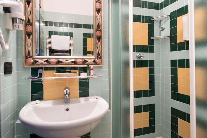 Bath Photo