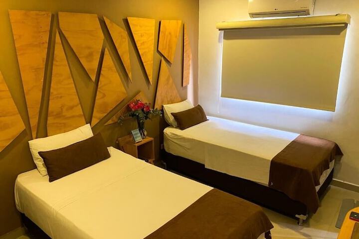 Room 20 of 32
