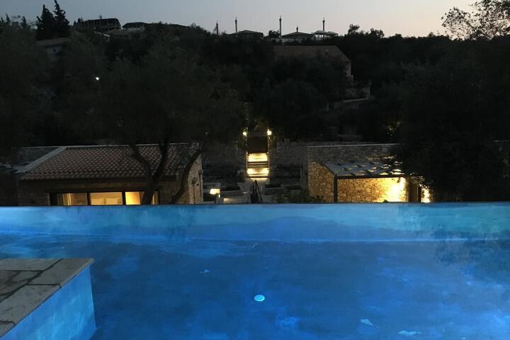 Pool 22 of 46