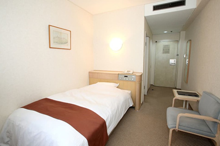 Room 11 of 41