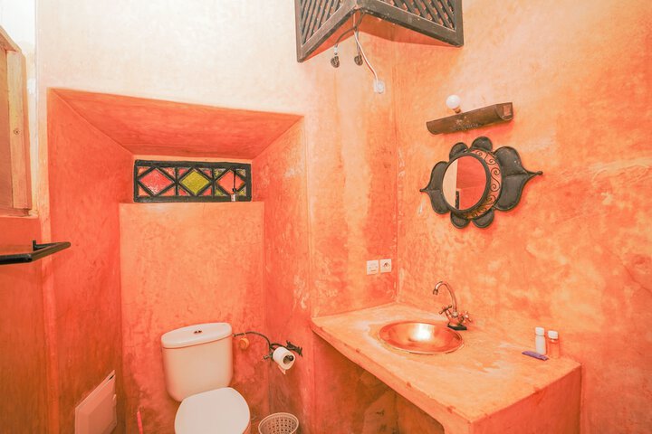 Room 19 of 29