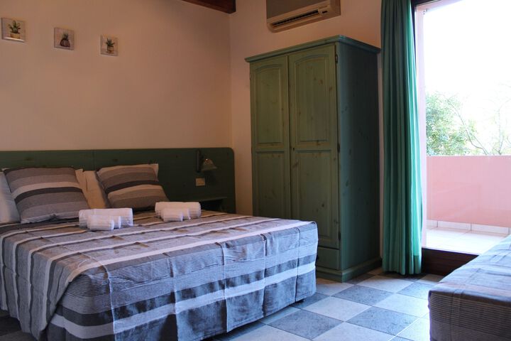 Hotel Golfo Del Leone