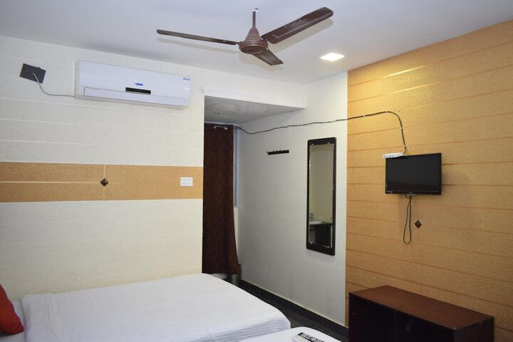 Room 17 of 54