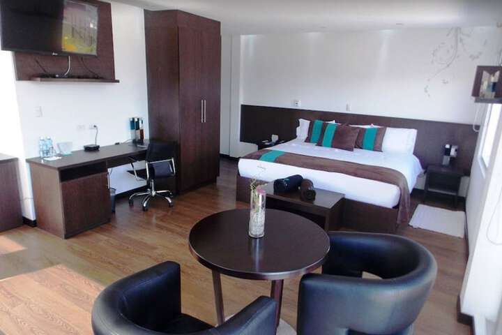 Room 15 of 43