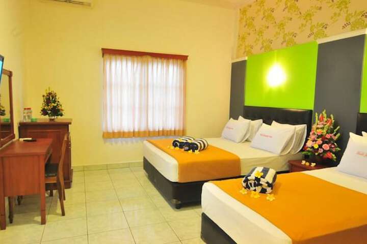 Room 9 of 73