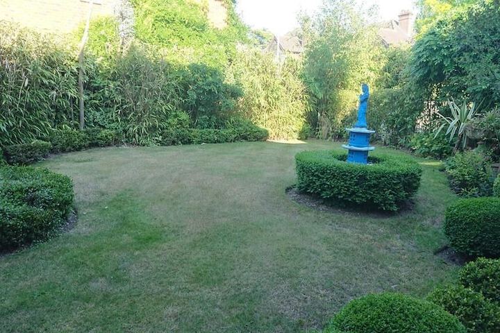 Property Grounds 15 of 17