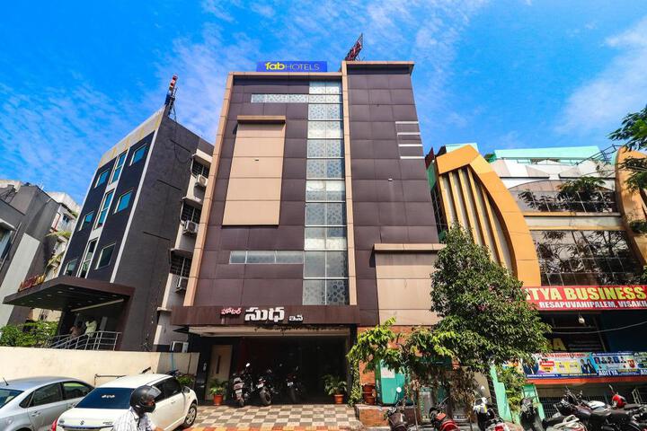 FabHotel Sudha Inn