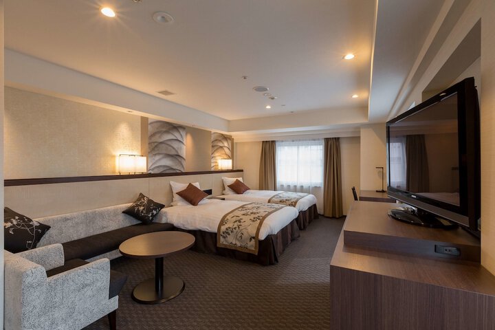 Room 12 of 47