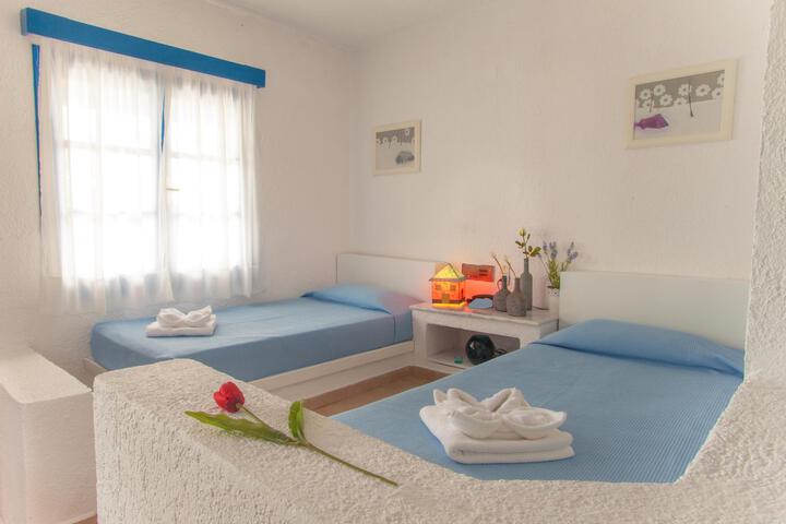 Room 17 of 29