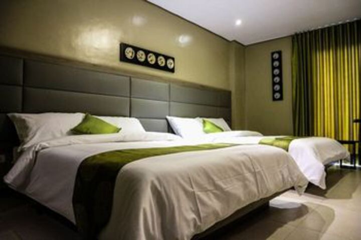 Room 25 of 54