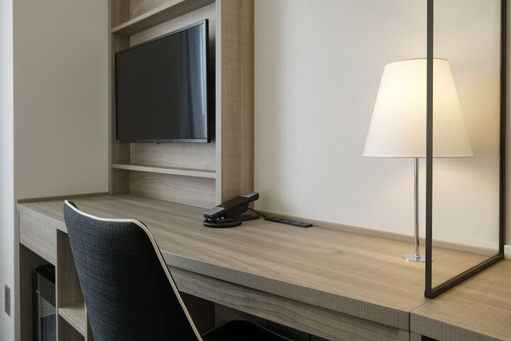 Room 21 of 47