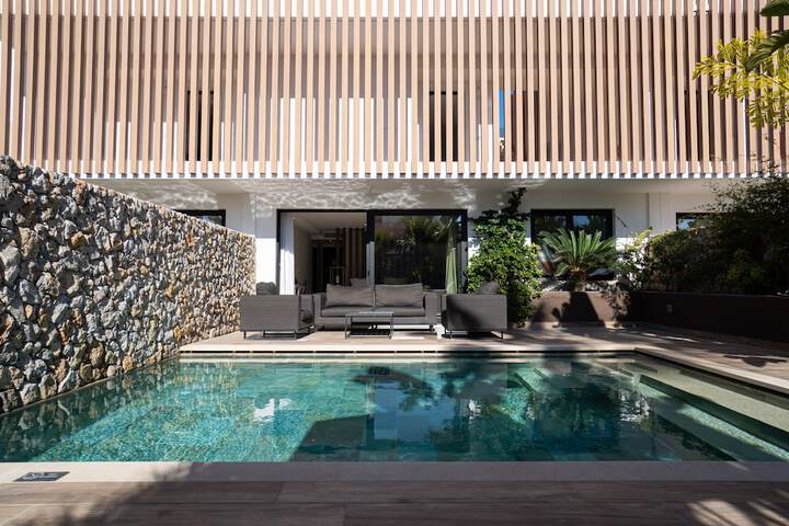 Pool 78 of 178