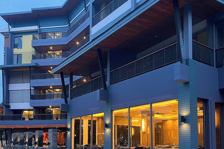 Hotel 136 of 146