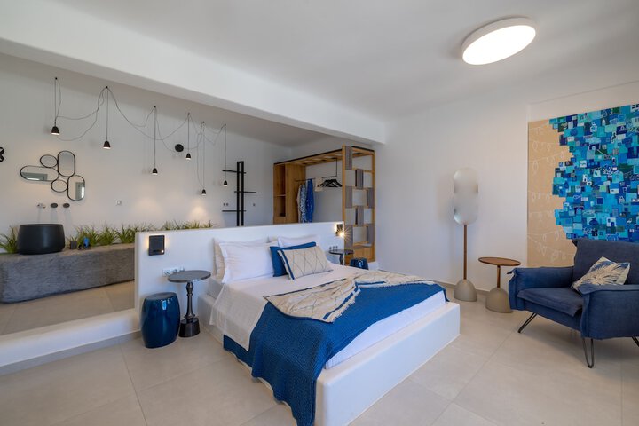 Room 14 of 71