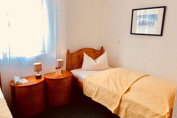 Room 14 of 113