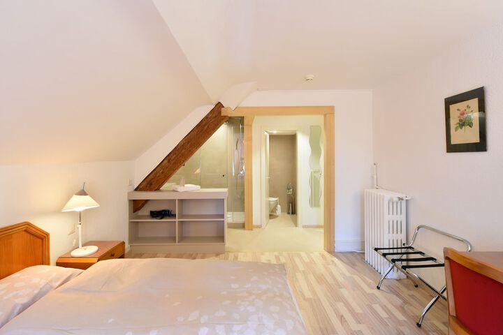 Room 20 of 59