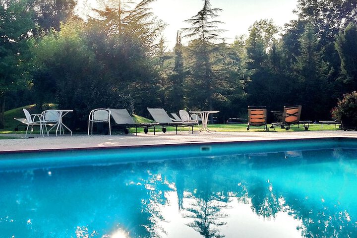 Hotel with Pool