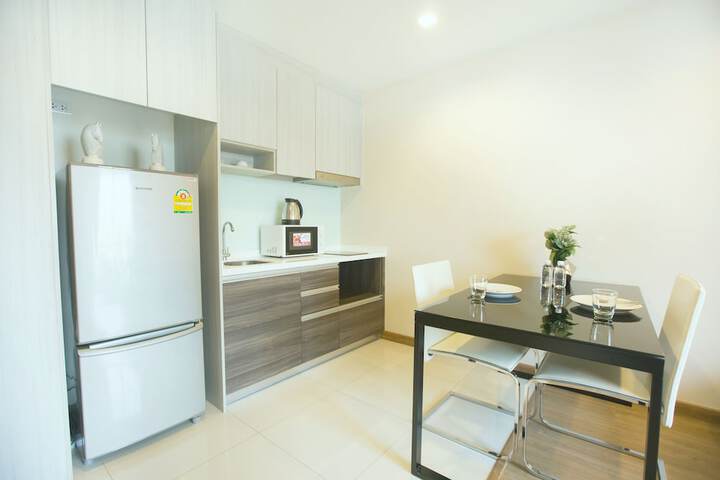 Private kitchenette