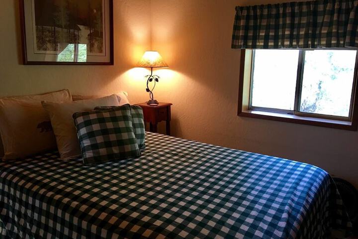Room 5 of 27