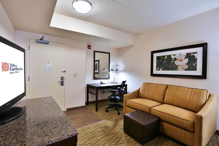 Room 40 of 76
