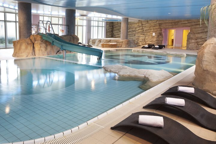 Pool 31 of 72