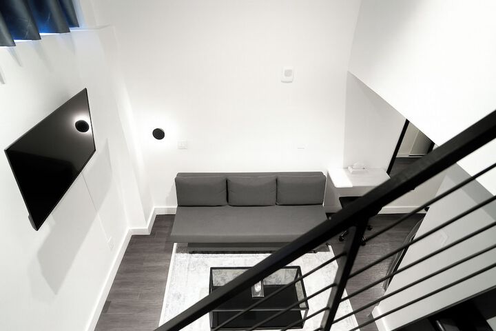 Room 49 of 89