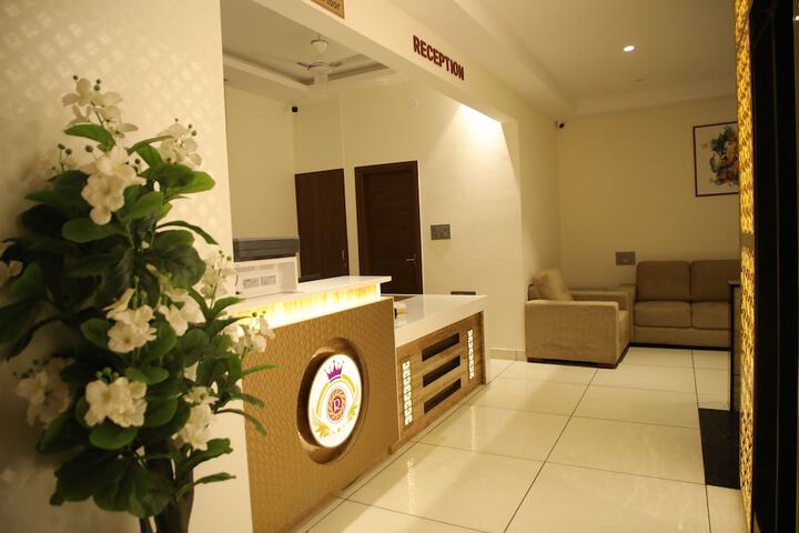 Hotel Interior 6 of 21