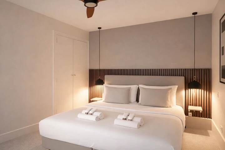 Room 6 of 49