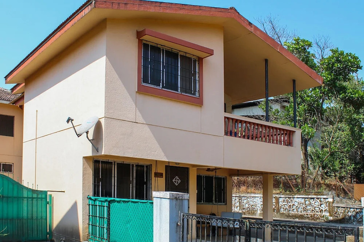 OYO 22916 Home Magnificent 3bhk Lonavala